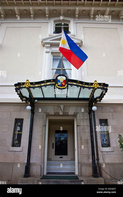 Time in Philippines and Washington, D.C..